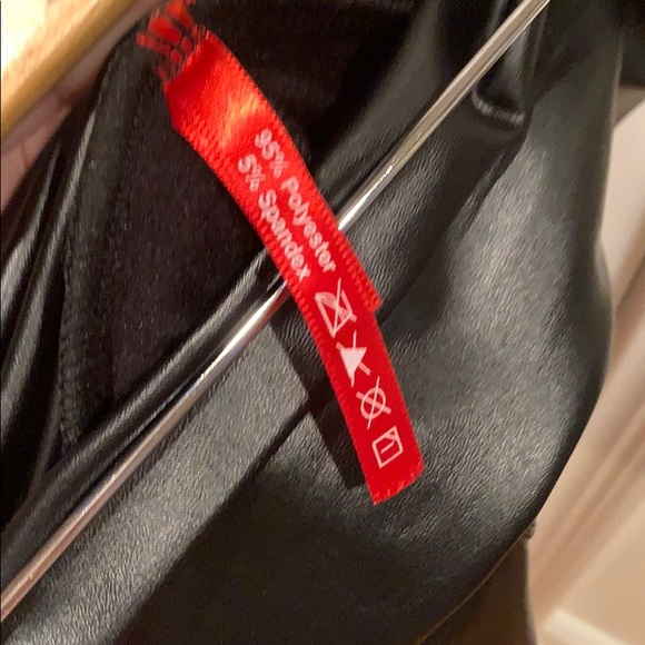 Faux Leather Leggings Sz Small - Picture 4 of 4